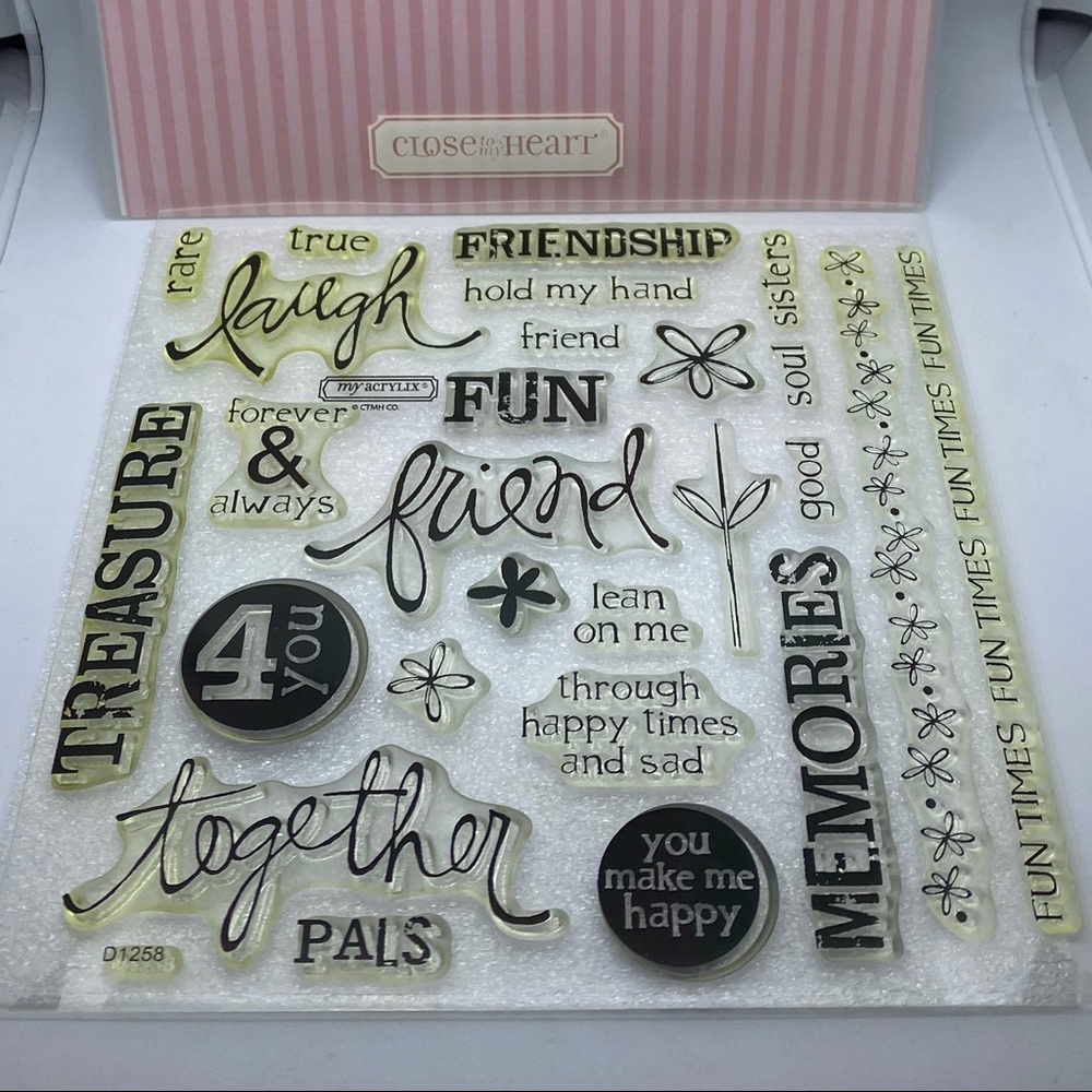 Close to my Heart  « Friendship Word Puzzle » Stamps set